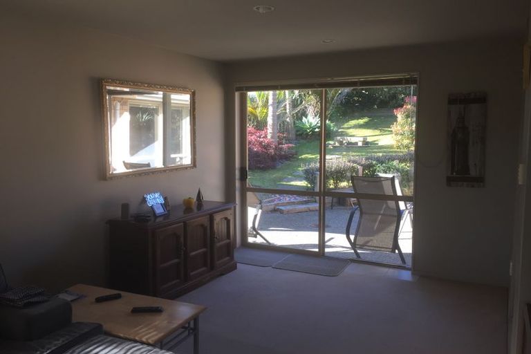 Photo of property in 3 Rosa Place, Henderson, Auckland, 0612