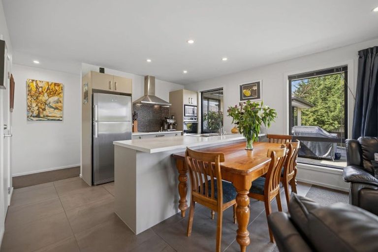 Photo of property in 10 Cove Lane, Mount Creighton, Queenstown, 9371