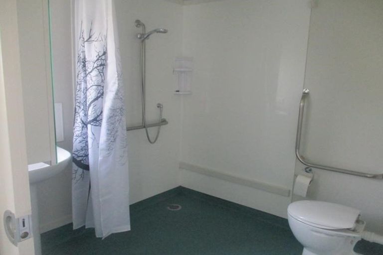 Photo of property in 15a Falla Street, Paraparaumu Beach, Paraparaumu, 5032