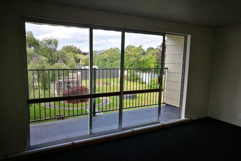 Photo of property in 14 Pompolona Street, Te Anau, 9600