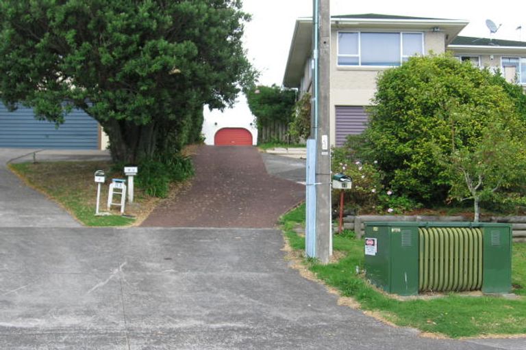 Photo of property in 1/8a Mizpah Road, Torbay, Auckland, 0630
