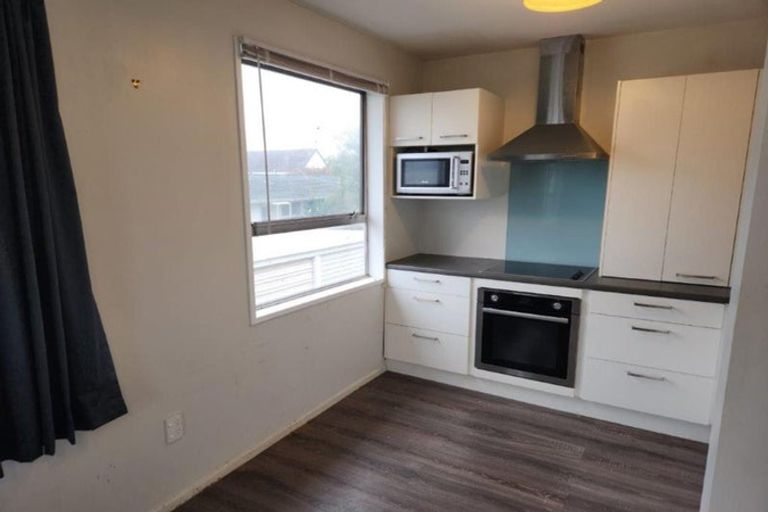 Photo of property in 8/73 Clare Road, St Albans, Christchurch, 8014