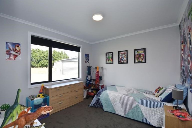 Photo of property in 93 Drysdale Road, Myross Bush, Invercargill, 9872