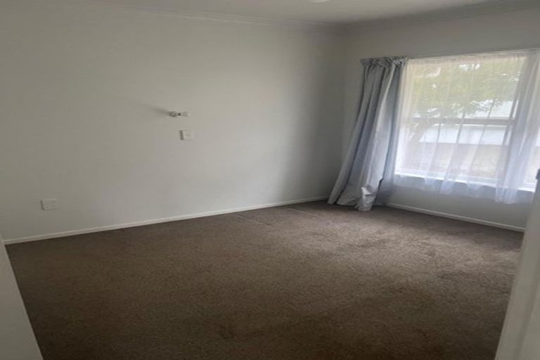 Photo of property in 3/375 Lake Road, Hauraki, Auckland, 0622