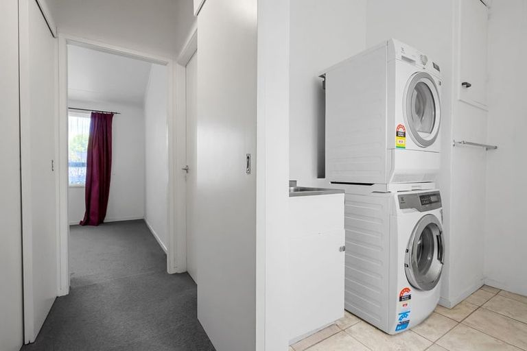 Photo of property in 11 Rainbow Drive, Rainbow Point, Taupo, 3330