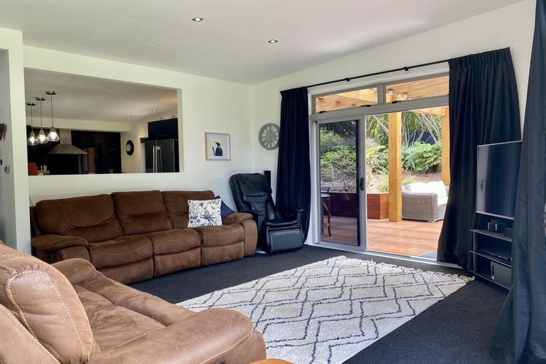 Photo of property in 295 Ngahere Park Road, Turitea, Palmerston North, 4472