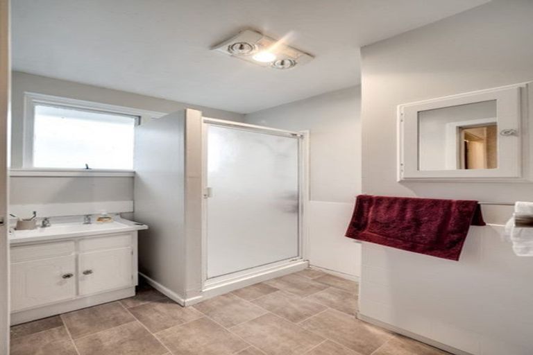 Photo of property in 1/7 Donegal Street, Belfast, Christchurch, 8051