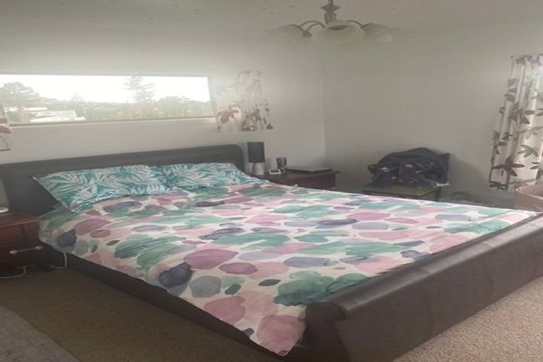 Photo of property in 13 Chester Road, Tawa, Wellington, 5028