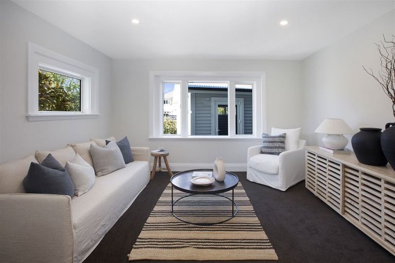 Photo of property in 3 Strowan Road, Strowan, Christchurch, 8052