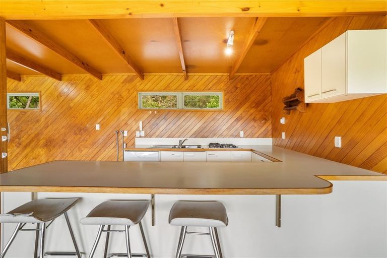 Photo of property in 66 Sandstone Road, Whitford, Manurewa, 2576