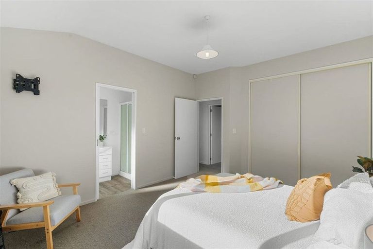 Photo of property in 90 Condell Avenue, Papanui, Christchurch, 8053