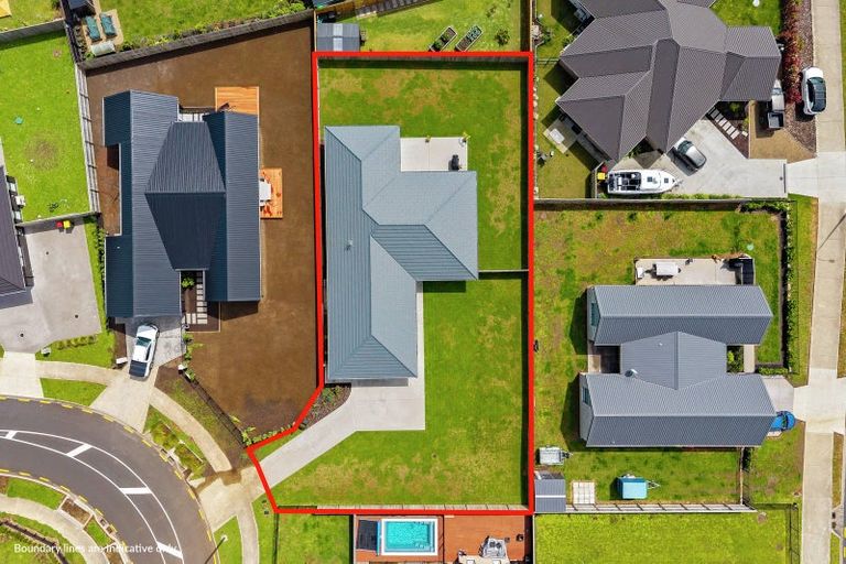 Photo of property in 28 Kerr Crescent, Patumahoe, 2679