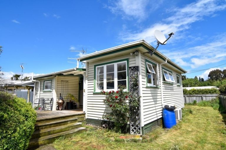 Photo of property in 36a Philip Street, Carterton, 5713