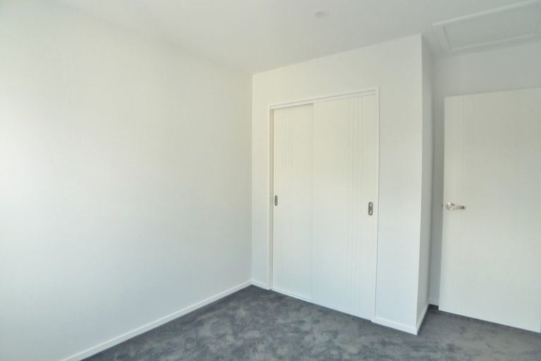 Photo of property in 28 Rakich Place, Henderson, Auckland, 0612