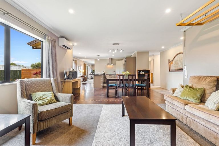 Photo of property in 61 Church Street, Oxford, 7430