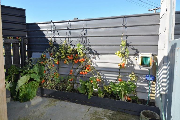 Photo of property in 11 Mason Street, Bluff, 9814