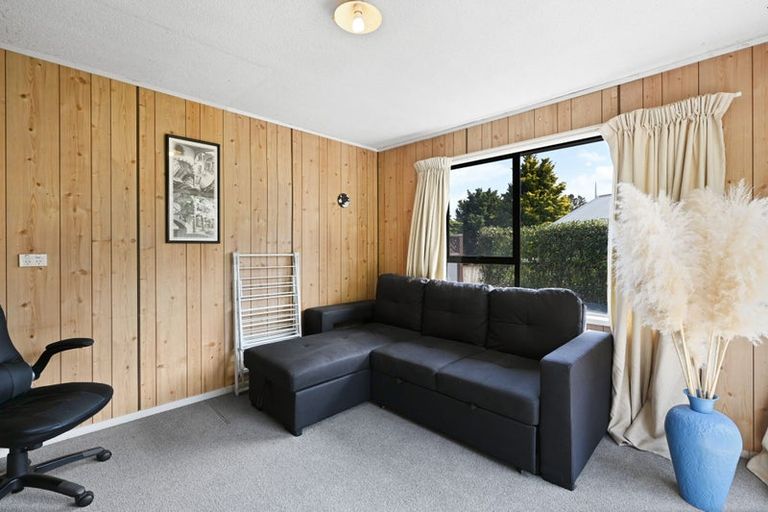 Photo of property in 26 Cypress Crescent, Pukete, Hamilton, 3200
