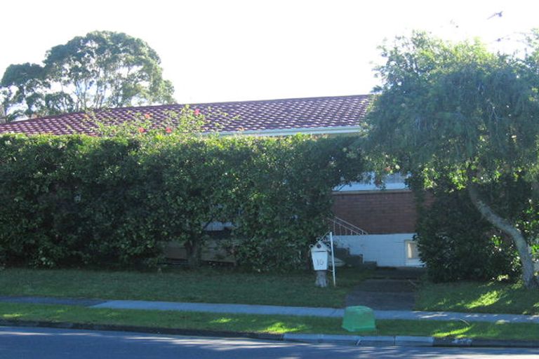 Photo of property in 10 Glenmore Road, Sunnyhills, Auckland, 2010
