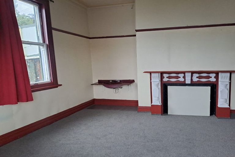 Photo of property in 74 Heriot Row, North Dunedin, Dunedin, 9016
