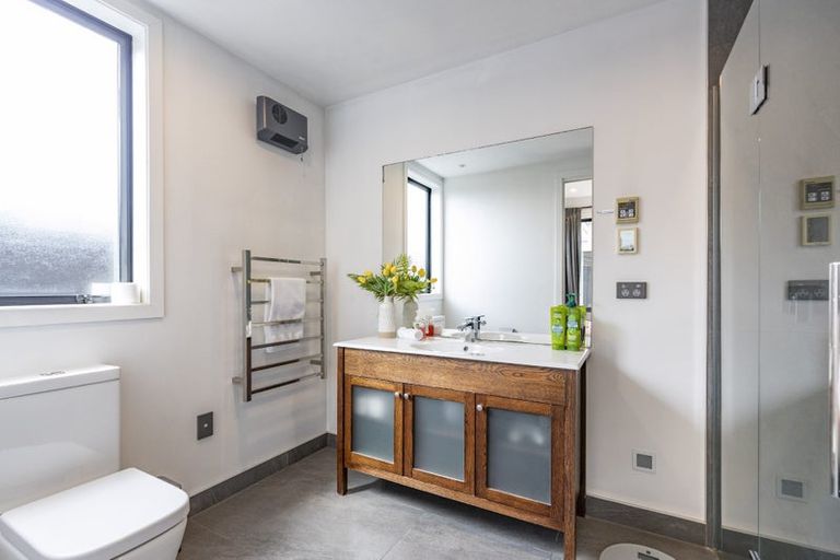 Photo of property in 90a Poulson Street, Addington, Christchurch, 8024