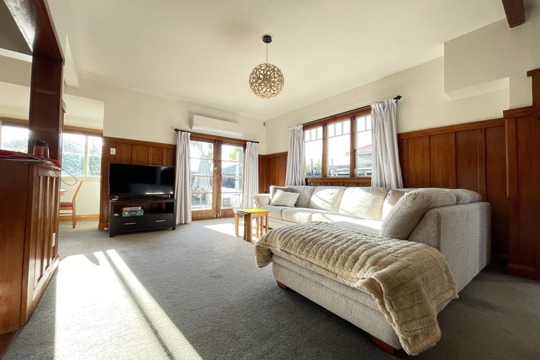 Photo of property in 61 Diamond Avenue, Spreydon, Christchurch, 8024