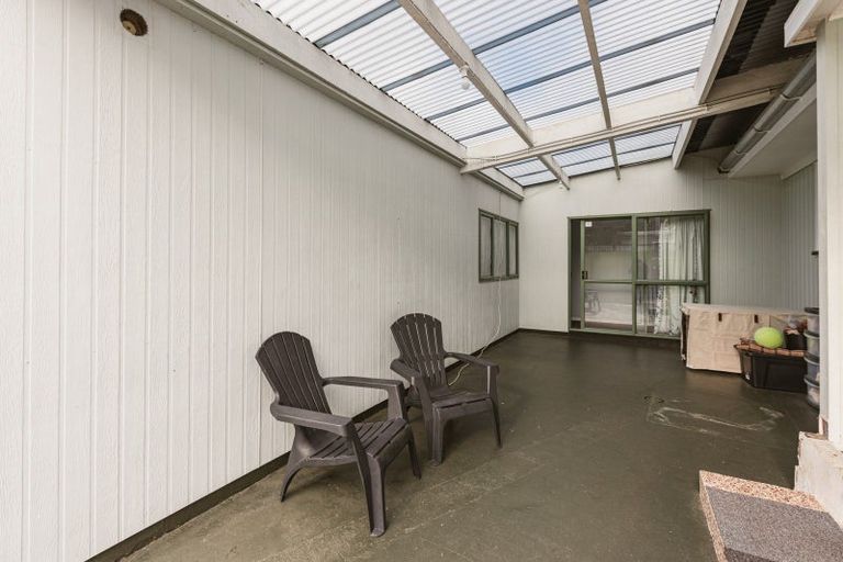 Photo of property in 18 Norwich Crescent, Tamatea, Napier, 4112