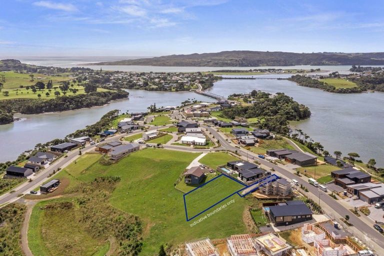 Photo of property in 48 Rangitahi Road, Raglan, 3225