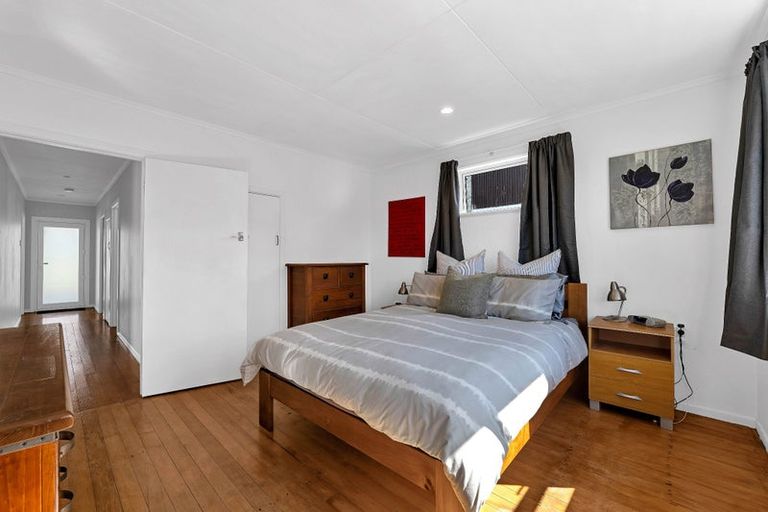 Photo of property in 10 Pembroke Street, Westown, New Plymouth, 4310