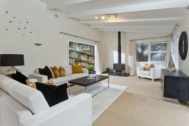 Photo of property in 1/68 Stredwick Drive, Torbay, Auckland, 0630