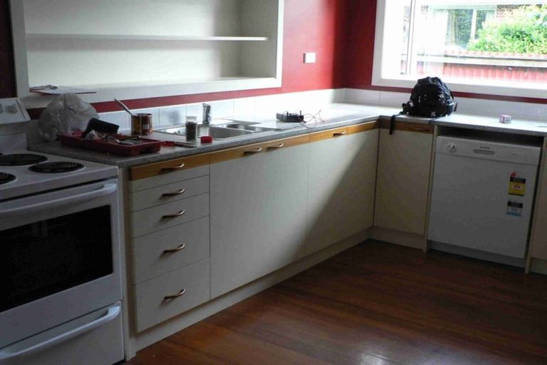 Photo of property in 87 Withells Road, Avonhead, Christchurch, 8042