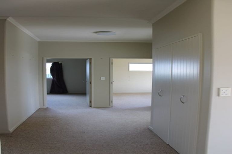 Photo of property in 4 Queen Street, Winton, 9720