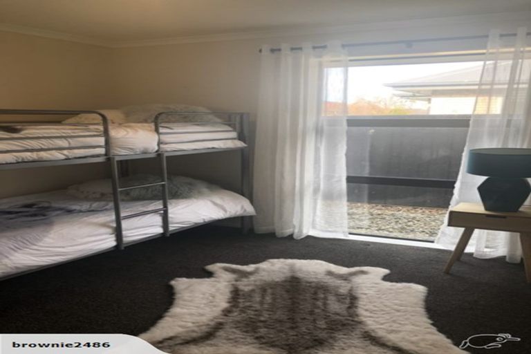 Photo of property in 17 Eyrewell Road, Pegasus, 7612