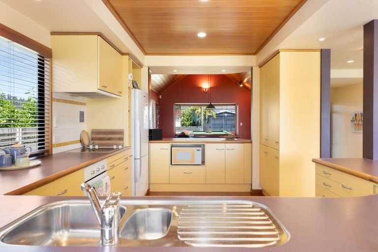 Photo of property in 125 Captain Cook Road, Cooks Beach, Whitianga, 3591