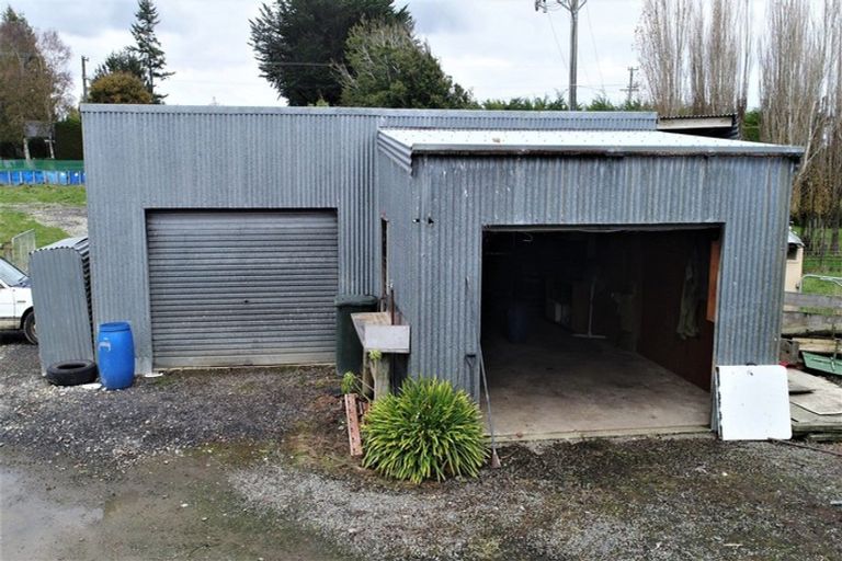 Photo of property in 115 Flora Road East, Makarewa, Invercargill, 9876