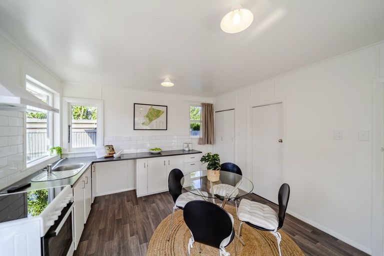 Photo of property in 8 Mason Avenue, Maraenui, Napier, 4110