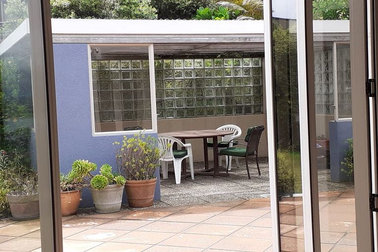 Photo of property in 76 Glenstrae Road, Redcliffs, Christchurch, 8081