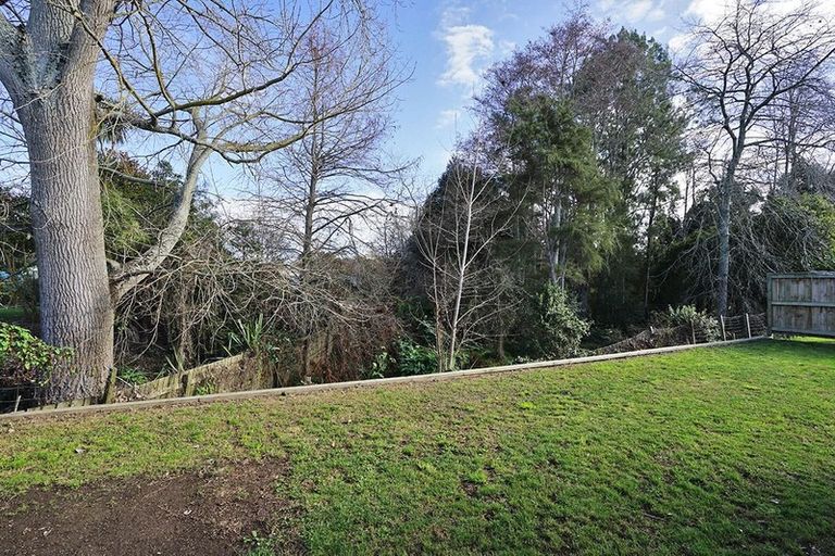 Photo of property in 21a Montgomery Crescent, Bader, Hamilton, 3206