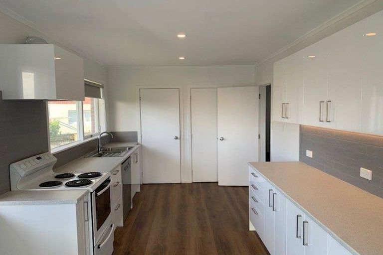 Photo of property in 3 Alton Avenue, Hillcrest, Auckland, 0627