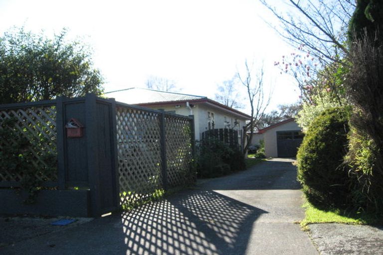Photo of property in 229 College Street, West End, Palmerston North, 4412
