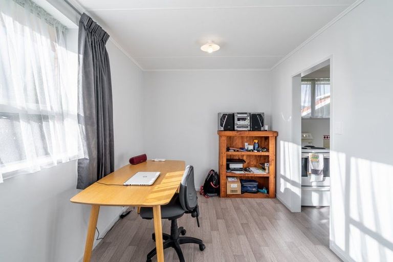 Photo of property in 16 Newbie Street, Heidelberg, Invercargill, 9812