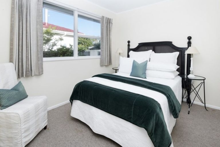 Photo of property in 112 Gills Road, Bucklands Beach, Auckland, 2014