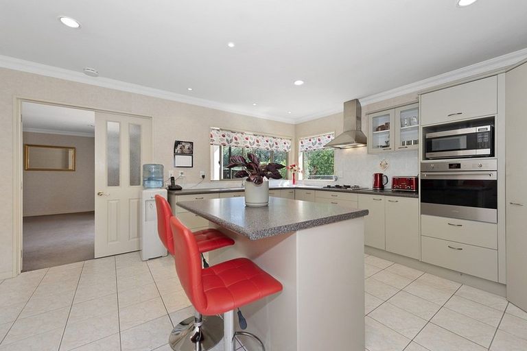 Photo of property in 18 Nielsen Gardens, Rototuna, Hamilton, 3210