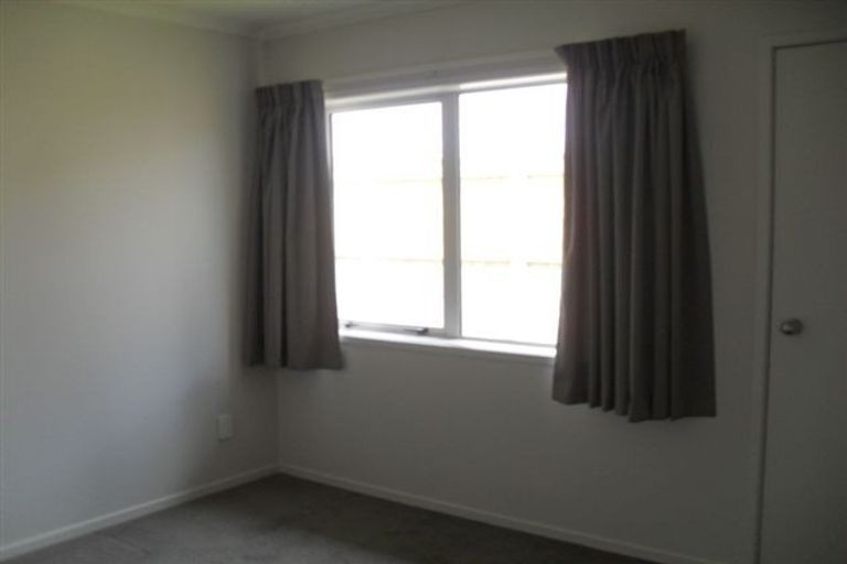 Photo of property in 16 Diamond Grove, Brown Owl, Upper Hutt, 5018