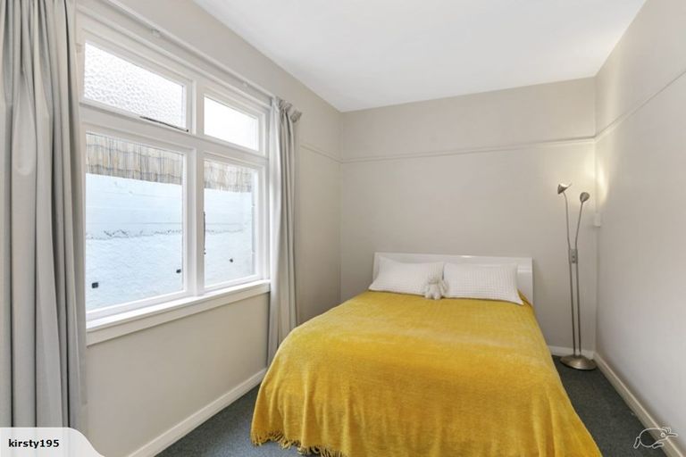 Photo of property in 5/1 Rixon Grove, Mount Victoria, Wellington, 6011