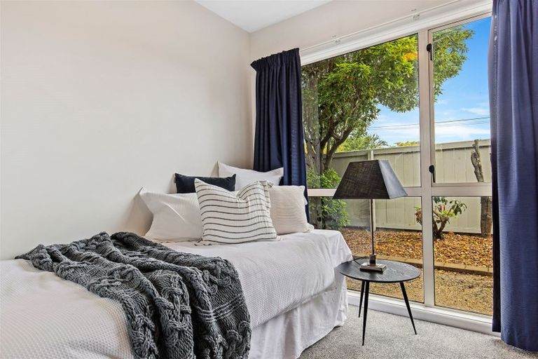 Photo of property in 462 Halswell Road, Halswell, Christchurch, 8025