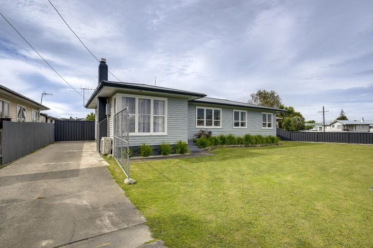 Photo of property in 56 Oldham Avenue, Onekawa, Napier, 4110