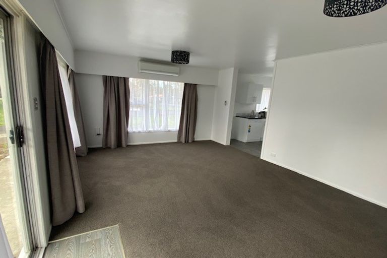 Photo of property in 1/12 Crisp Avenue, Pukekohe, 2120