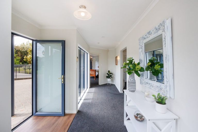 Photo of property in 14 Simpson Road, Westmere, Whanganui, 4574