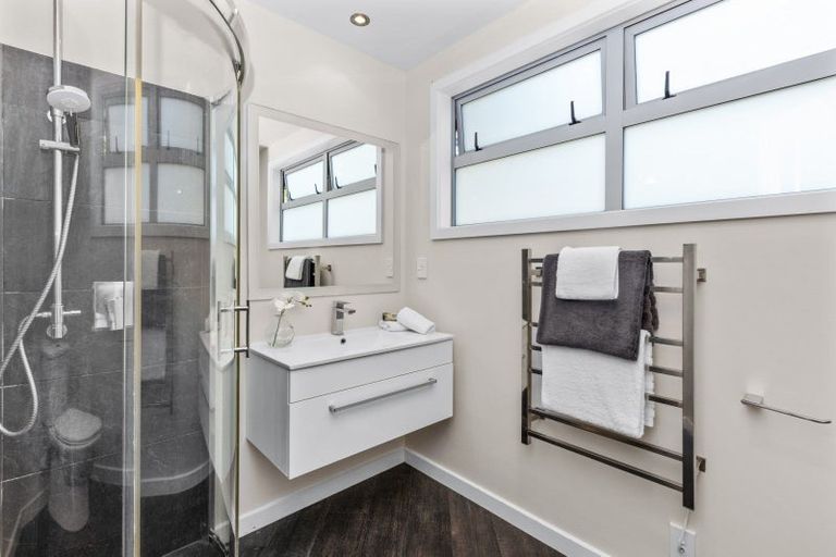 Photo of property in 9a Saint Hill Lane, Havelock North, 4130