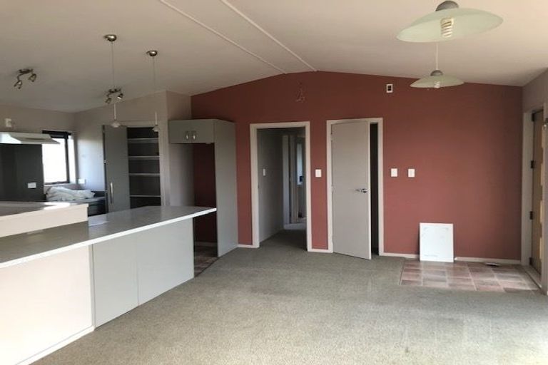 Photo of property in 23 Arohia Place, Snells Beach, 0920